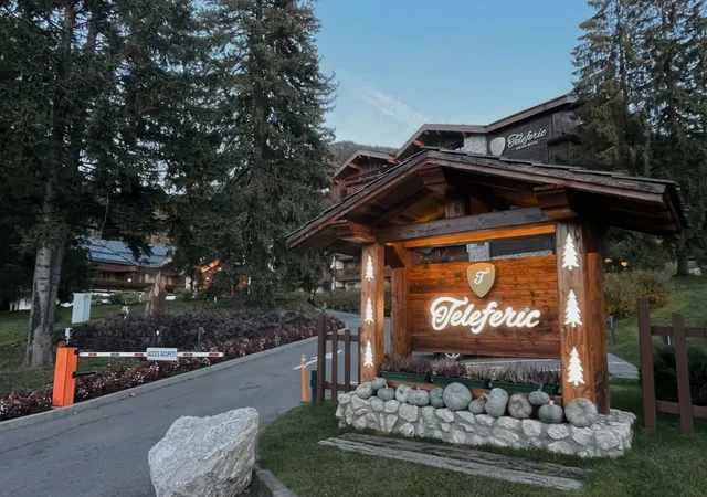 🇷🇴 | Brasov's Hidden Gem Restaurant with Ambience!