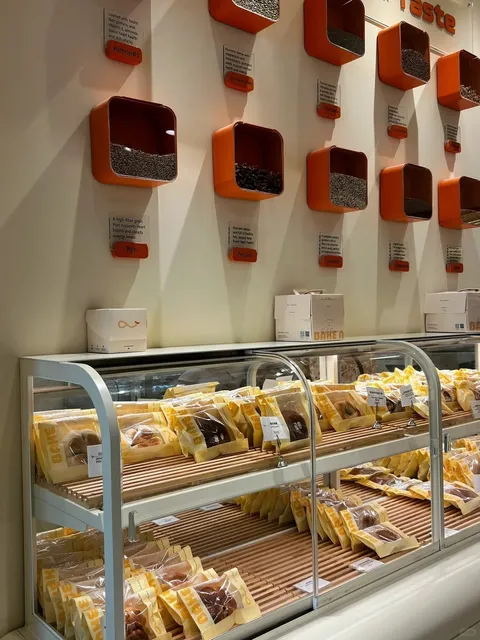 San Gabriel’s New Spot｜Finally, Pork Floss Cakes in LA! 🍞✨