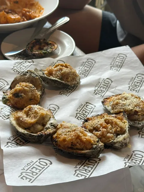 New Orleans | Coterie Restaurant & Oyster Bar 🦪