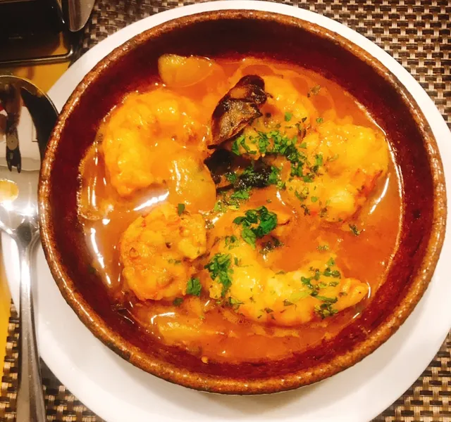 🦐 Madrid's Seafood Rice Hideaway near Plaza Santa Ana