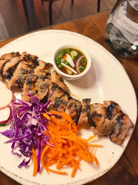 Weera Thai – A Must-Try Thai Spot in Las Vegas! 🌶️🍛