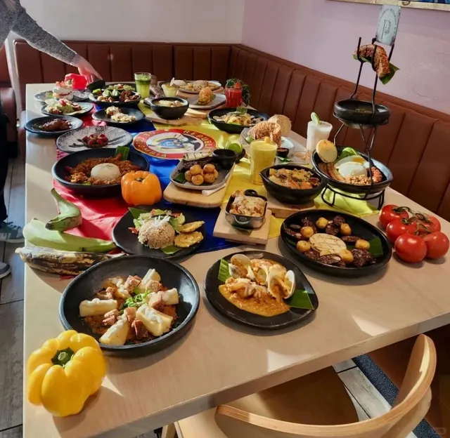 Michigan | Pochis Colombian Cafe ❤️❤️❤️