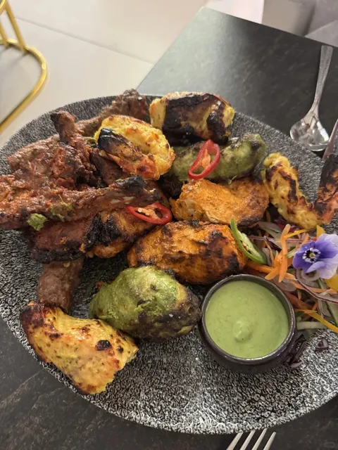 Craving Indian Food in the UK 🇬🇧? Dil Se Delivers!