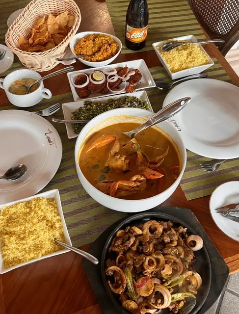 Sri Lanka Food Frenzy: My "Can’t-Miss" Hit List!