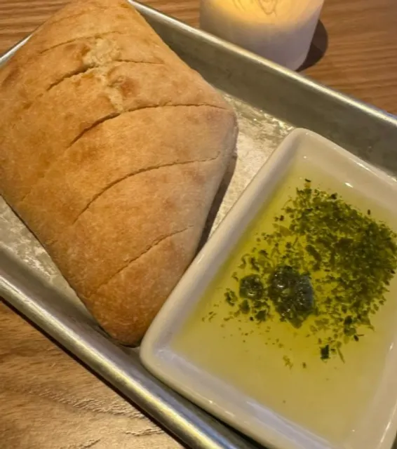 🐟 Bonefish Grill | Reliable Seafood & Warm Family Vibes