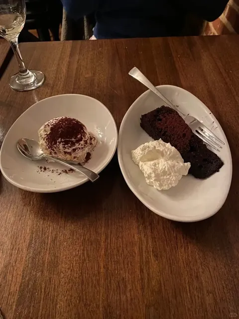 Baltimore｜A charming Italian pizza shop