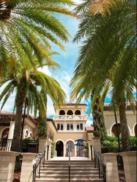 Four Top Orlando Hotels Picked by a Hotel