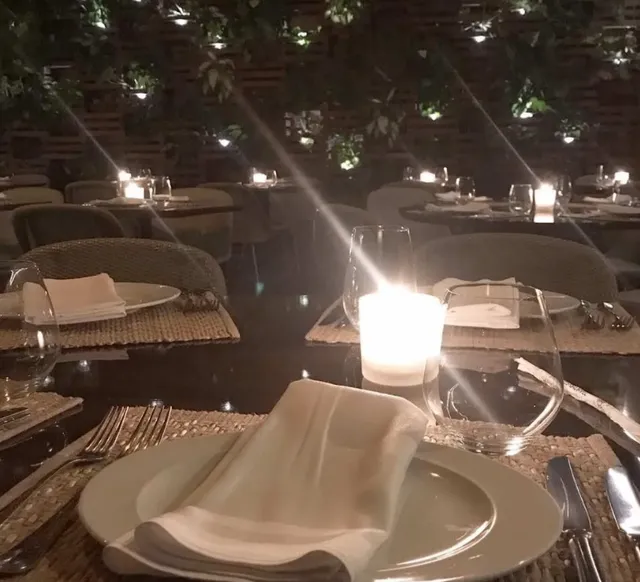 BR    ！Loup Restaurante ！