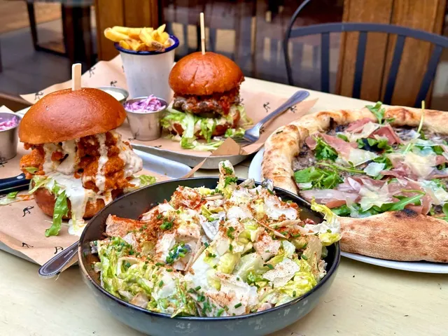  Birmingham Pizza Lovers – This One’s for YOU!！！！🍕