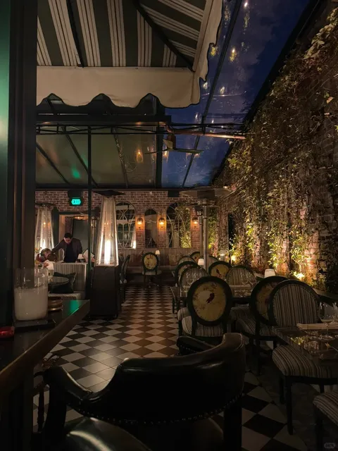 WeHo Romantic French Restaurant: Amour 💖🇫🇷