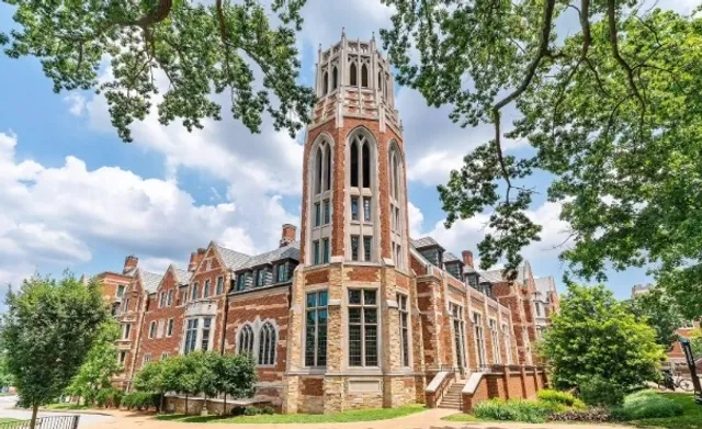 Exploring the Ivy of the South: Vanderbilt University!