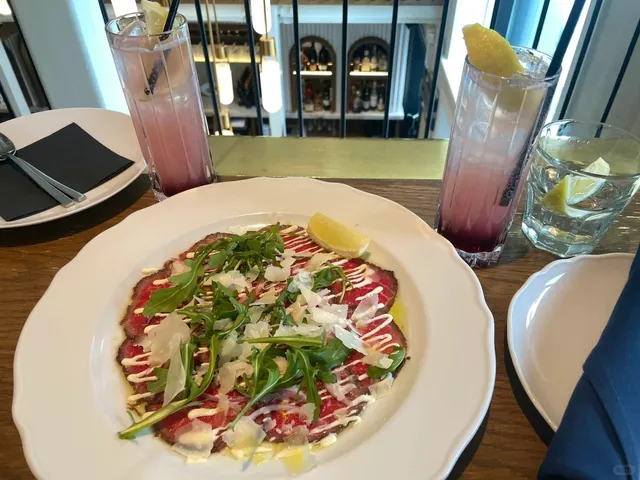 Romantic Date at Watercolour in Markham