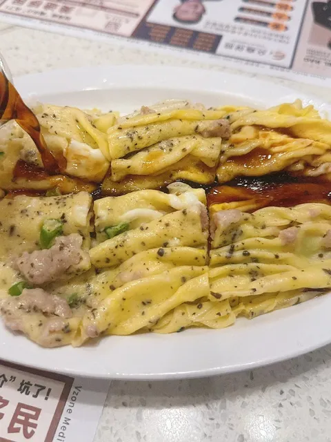 LA | Hidden Gem for Authentic Cantonese Clay Pot Chicken & Rice Rolls 