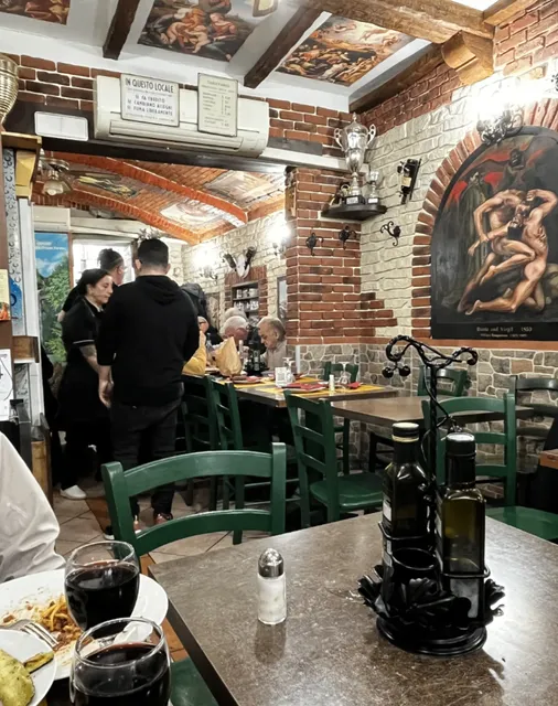 This Local Florentine Restaurant Will Stuff You for Just €15💶!