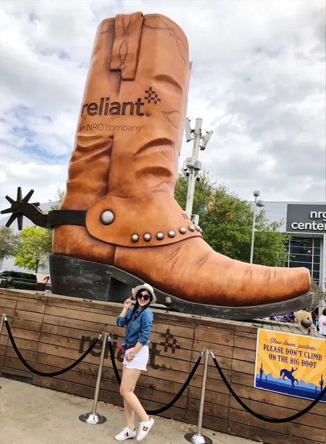 🌵 Rodeo | The Must-Visit Houston Livestock Show & Rodeo This Spring! 