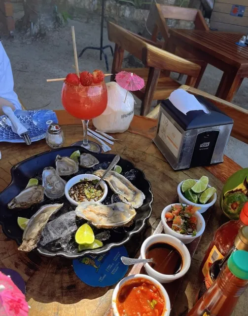 🇲🇽 Best Meal in Cancún - El Fish Fritanga