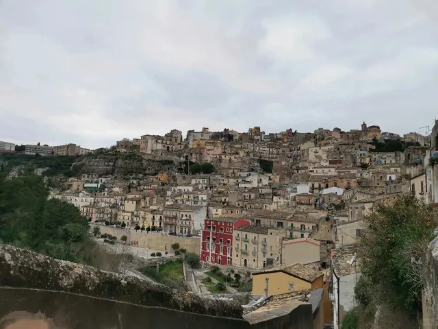 🇮🇹 Ragusa Travel Guide: A Hilltop Baroque Gem
