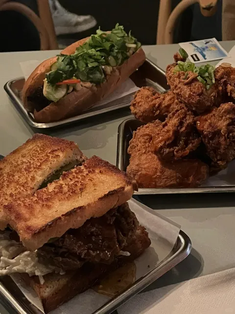 🇸🇪 Foodie Alert | Insanely Good Fried Chicken & Swedish “Bao”