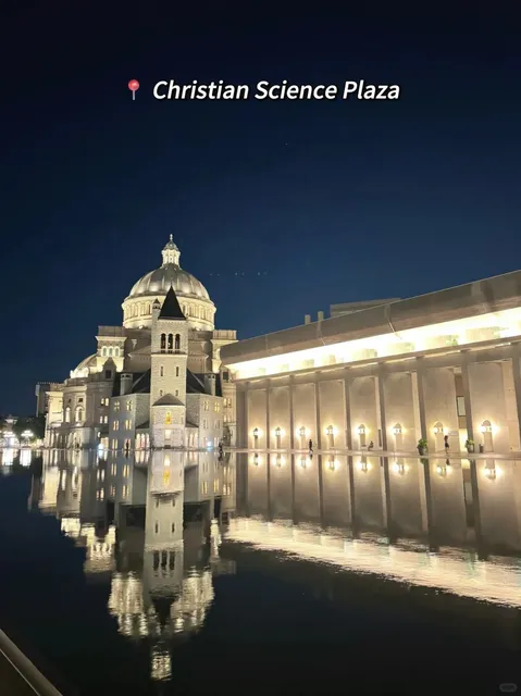 🇺🇸 Wearing a Harvard Hoodie at Harvard University 🏫