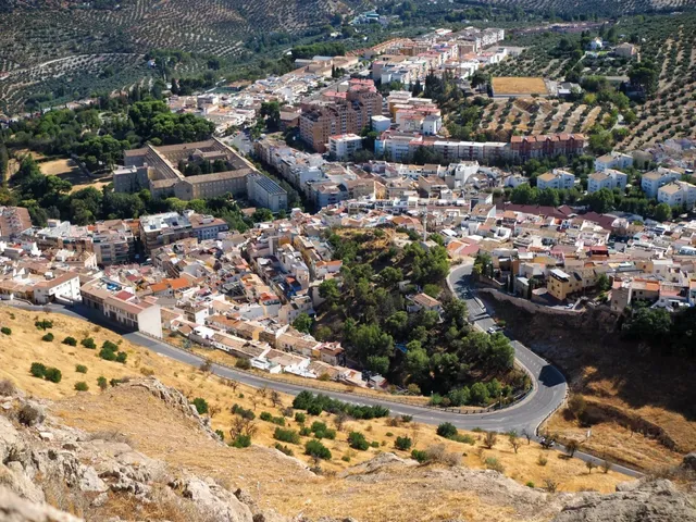 🇪🇸 Spain | Jaén: Where Crosses Touch the Sky ✝️