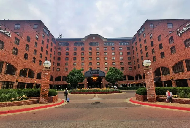 Minneapolis | Winnipeg to Minneapolis Road Trip