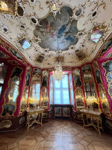 Fulda Palace Museum & Gardens 🌸🏛️