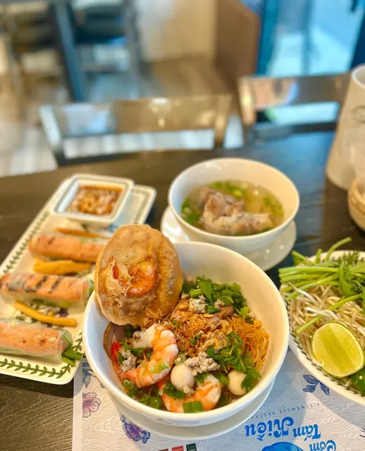 🔥 Los Angeles | Hidden Vietnamese Gem – Com Tam Kieu 🥰  