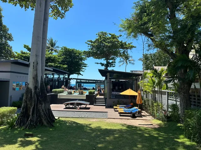 🏝️ Koh Samui Hidden Gem: 200 RMB Hotel with PRIVATE BEACH!