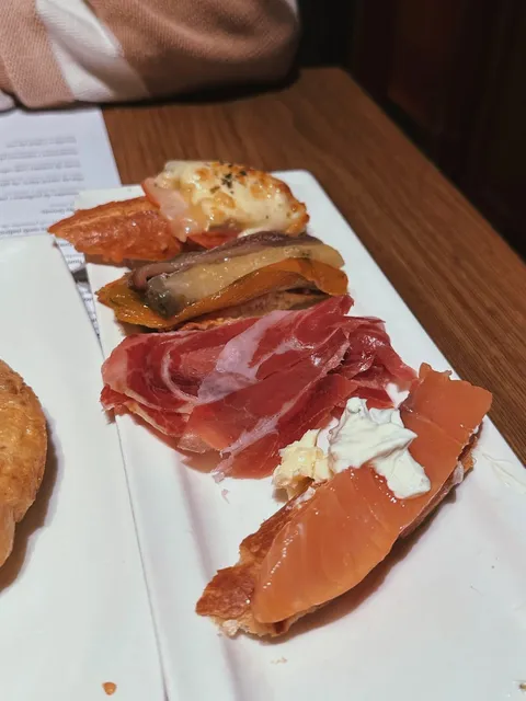 I’ve hit the tapas jackpot in Barcelona!