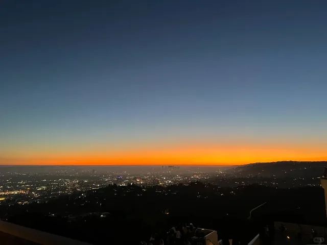 Traveling in LA: The Good & The Gritty 😅