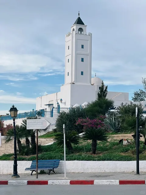 A Dream in Azure and Alabaster