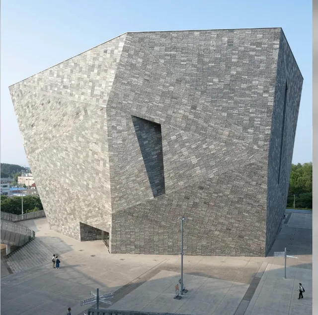 Weekend Stroll Through Famous Architecture | Tokorozawa Sakura Town(1)