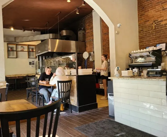 Mercurio's Pizza 🍕