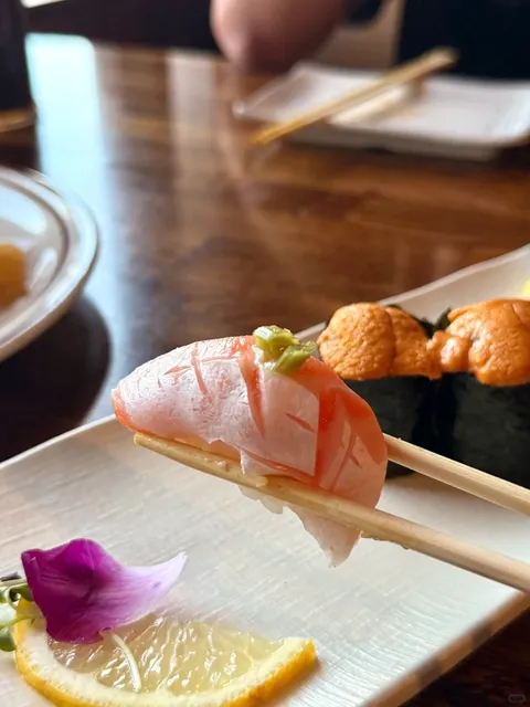 OC’s Crazy Good Value Uni Sashimi Donburi 🍣✨