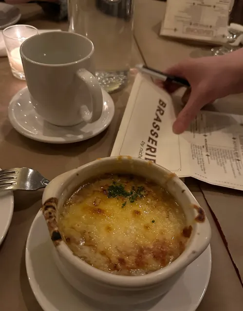 🥖 St. Louis Food Hunt 8/30 | Affordable French Bistro 🍷: A Cozy, Atm