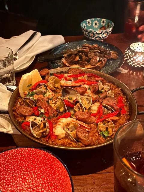 Vancouver DT | Authentic Spanish Seafood Paella and Ham 🍴❗️