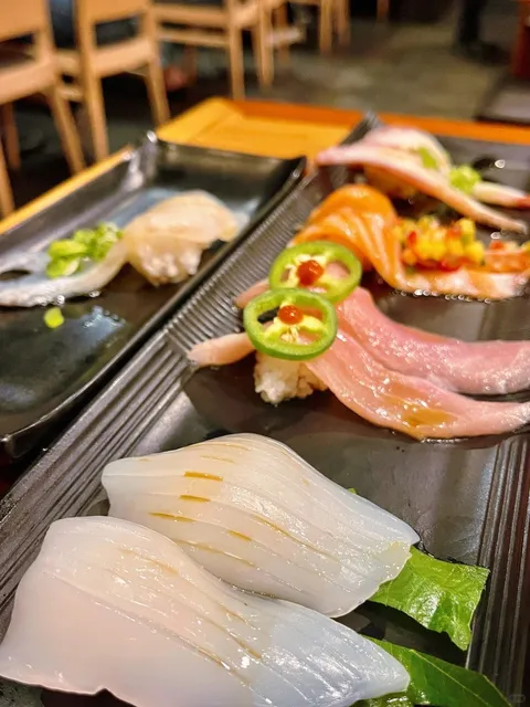 🇺🇸 Eat First in Sin City – 888 Sushi & Robata 🍣✨