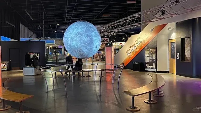 Pacific Science Center Seattle | A Scientific Feast for Family Fun 🌌