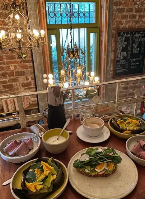 Mexico City Foodie Map: Where Elegance Meets Affordability