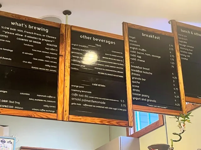 ☕ Great Coffee Spot for Black Coffee Lovers! | Cozy & Authentic