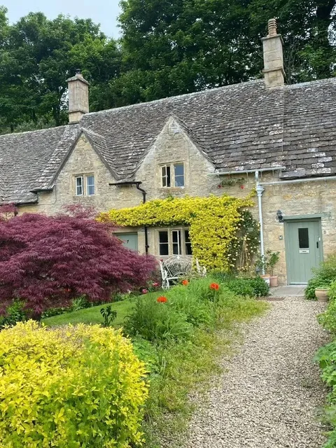 🇬🇧 Who truly understands the charm of the small towns