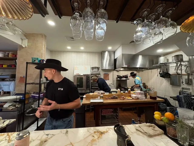 NYC | Beacon Day Trip – A Meat Lover’s Dream 🥩🍂