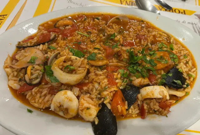 🐙 Messina's Hidden Seafood Gem by the Train Station!