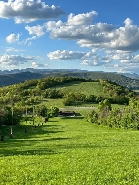 🇭🇺 Hungary’s "Little Switzerland" | Weekend Escape from Budapest!