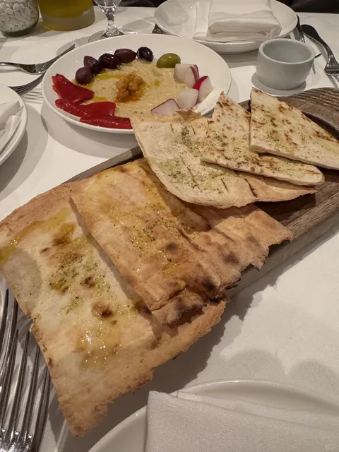 The Manhattan $30 Lunch Series Strikes Again