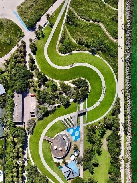 Miami Beach · South Pointe Park