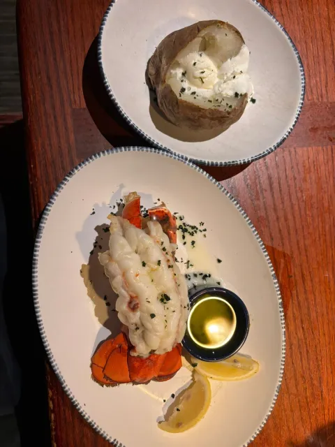 🦞 Red Lobster? A Sure Win! 🎯