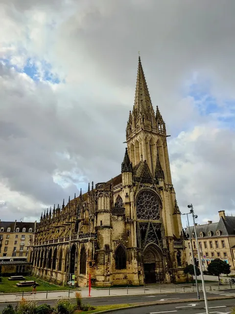 🇫🇷 Caen – A City Shaped by William the Conqueror & WWII 🏰⚔️