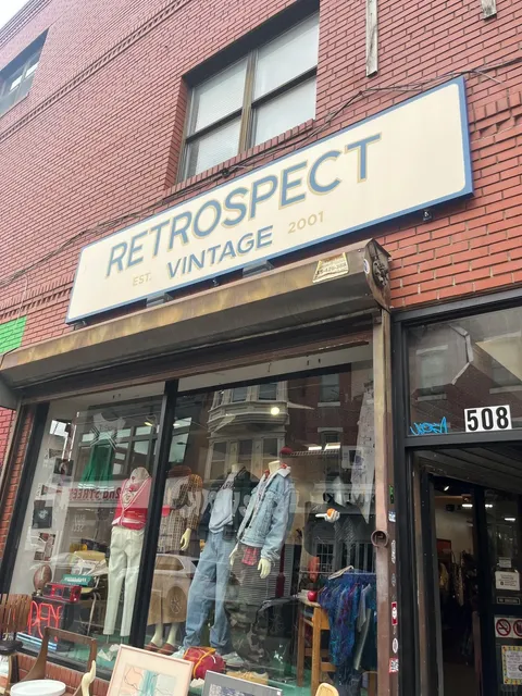 Vintage Hunting in Philly 🕰️ | Society Hill Treasures