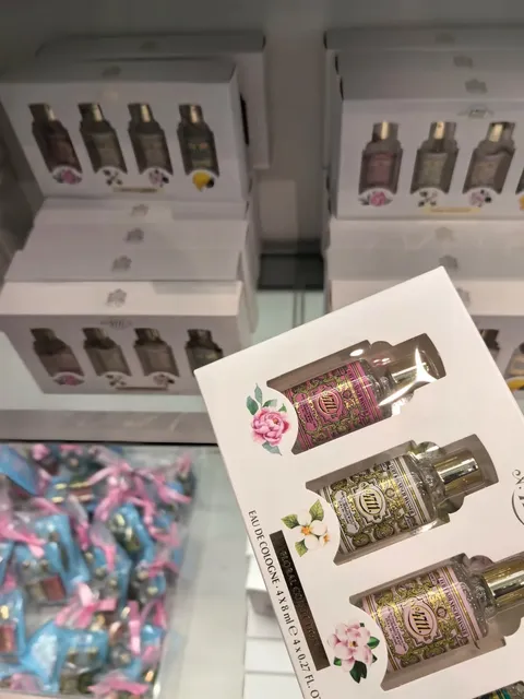 🇩🇪 Cologne’s Perfume Paradise: Where Eau de Cologne Was Born! 🌸✨